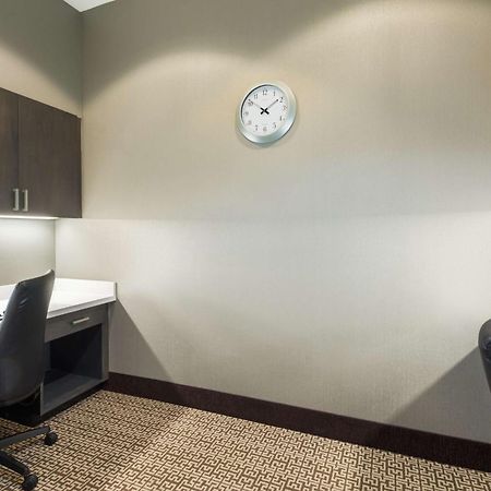 Hampton Inn & Suites Tampa Airport Avion Park Westshore Exteriér fotografie
