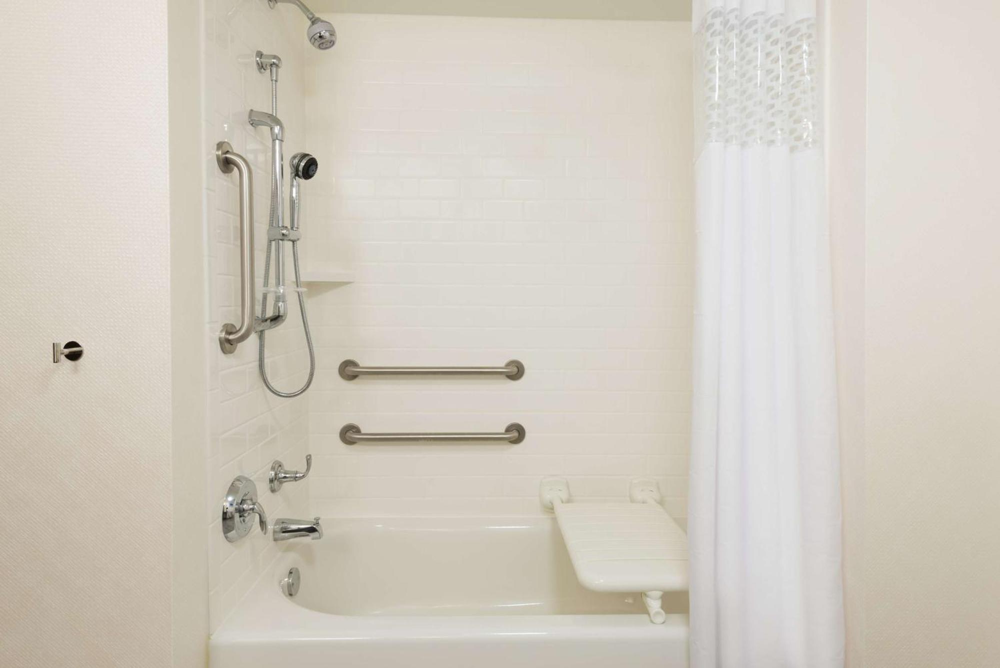 Hampton Inn & Suites Tampa Airport Avion Park Westshore Exteriér fotografie