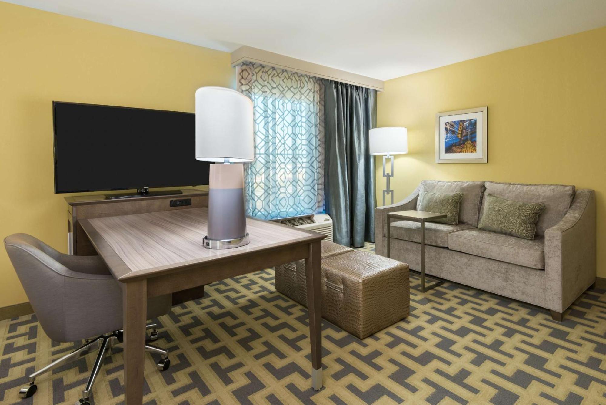 Hampton Inn & Suites Tampa Airport Avion Park Westshore Exteriér fotografie